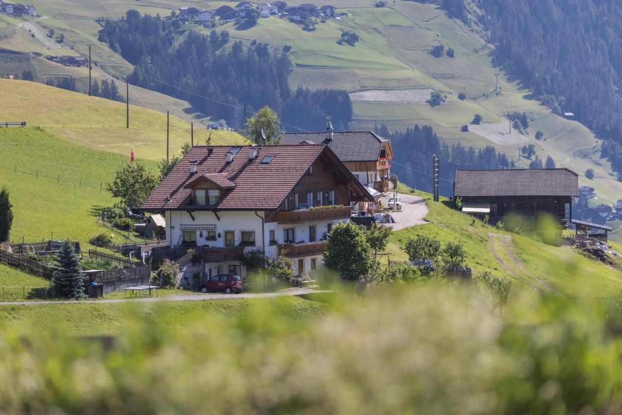 Haus Belodei - Apt A San Martino in Badia Eksteriør bilde